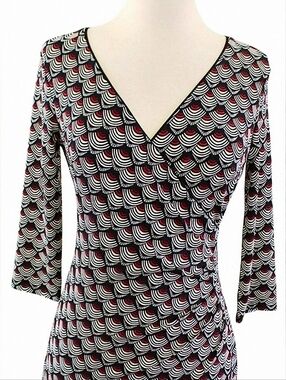 WHBM Black White Red Geometric 3/4 Sleeve Faux Wrap Asymetric Hem. Sz. 12